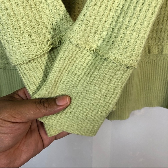 FP We the Free Green North Shore Thermal Waffle Knit Oversized Tunic Top Small - Picture 10 of 12